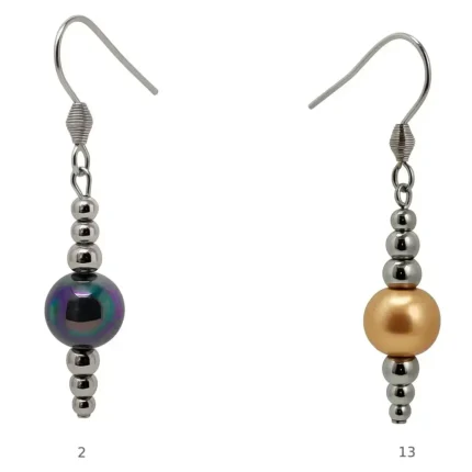 Pendientes colgantes con perla y cuentas de acero,Joyería de mujer: Pendiente con perla esférica grande de tono oscuro y cuentas de metal