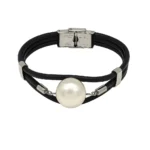 Pulsera de cuero con perla ,"Joyería contemporánea: Pulsera con Perla , diseño masculino y moderno."